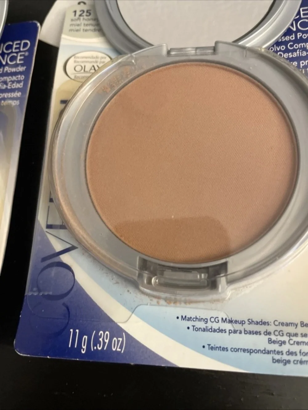 Covergirl Advanced Radiance Age Defying Pressed Powder, 125 Soft Honey x2